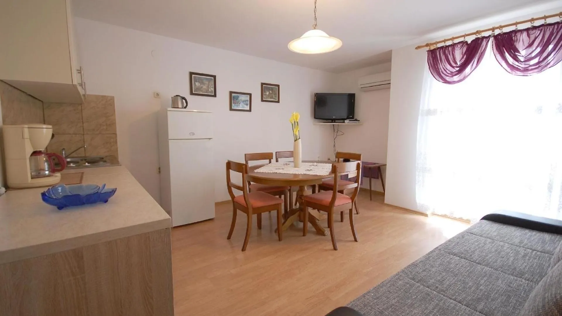 Ferienwohnung Fuer 4 Personen Ca 48 Qm In Njivice, Kvarner Bucht Krk Apartment Njivice